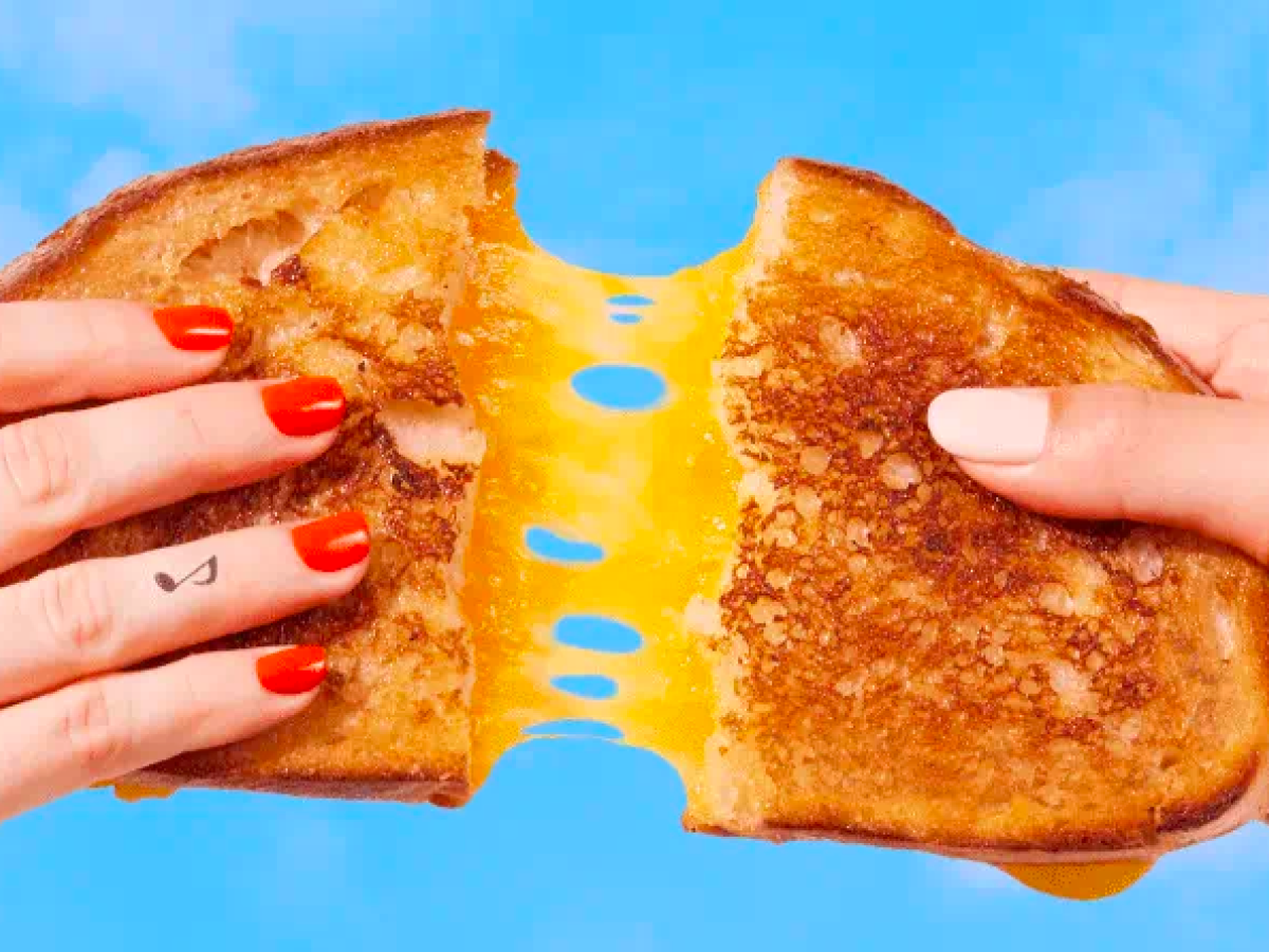 The 5 Best Vegan Cheese Brands For a Dairy-Free Fix